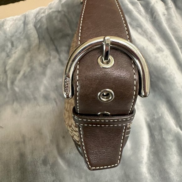 Coach Small Handbag - Picture 7 of 9